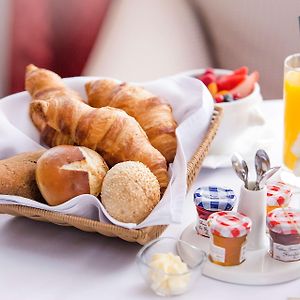 Pokój typu deluxe z dwoma pojedynczymi łóżkami